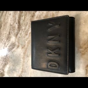 DKNY wallet